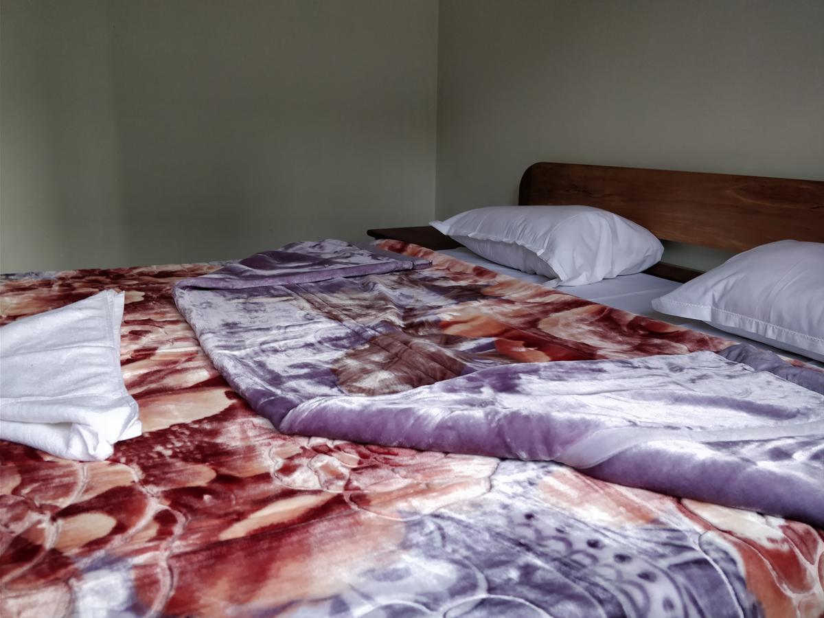 Hotel Pine Leaf Gangtok Bagian luar foto