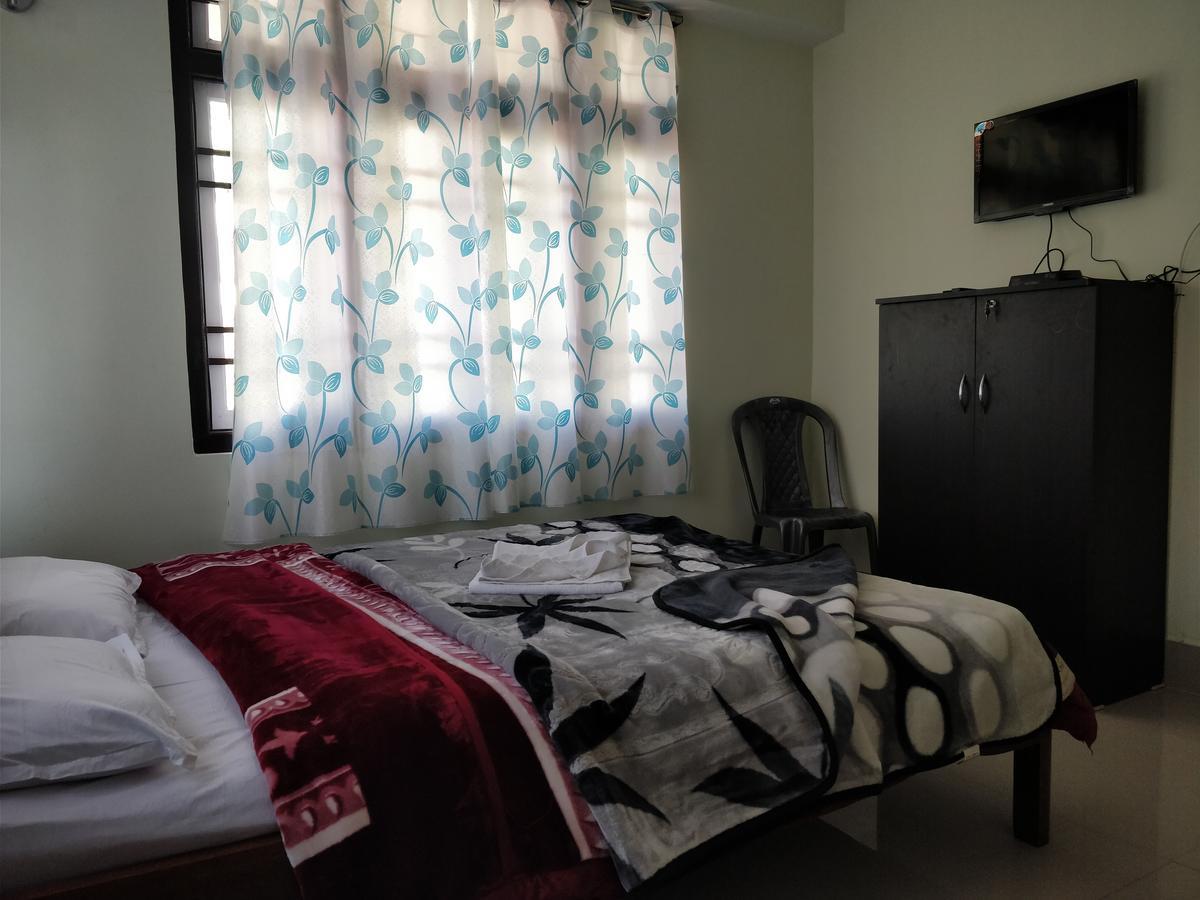 Hotel Pine Leaf Gangtok Bagian luar foto