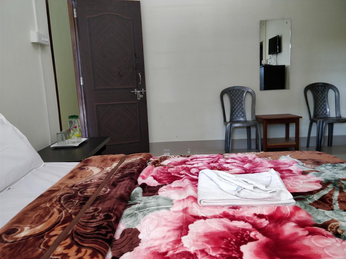 Hotel Pine Leaf Gangtok Bagian luar foto